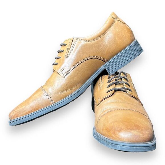 Clarks Size 8.5 Derby Dress Shoes Brown Leather Cap Toe Lace Up Solid - Picture 4 of 7